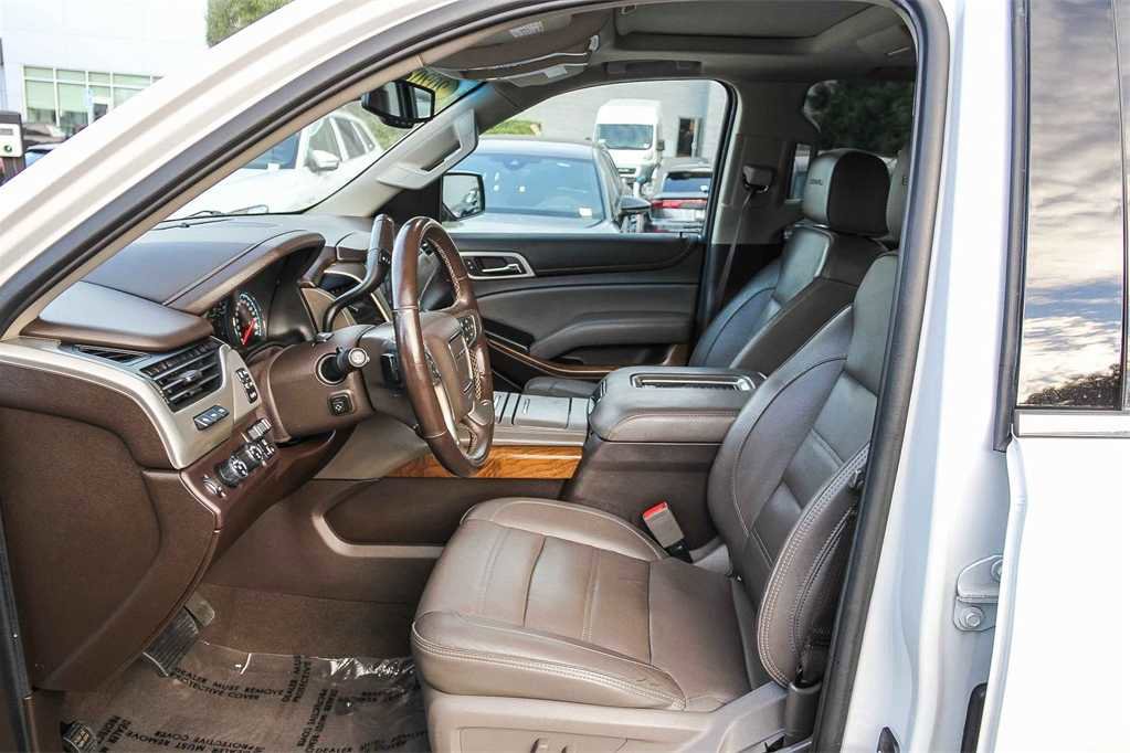 Used 2020 GMC Yukon Denali w/ Open Road Package image 18