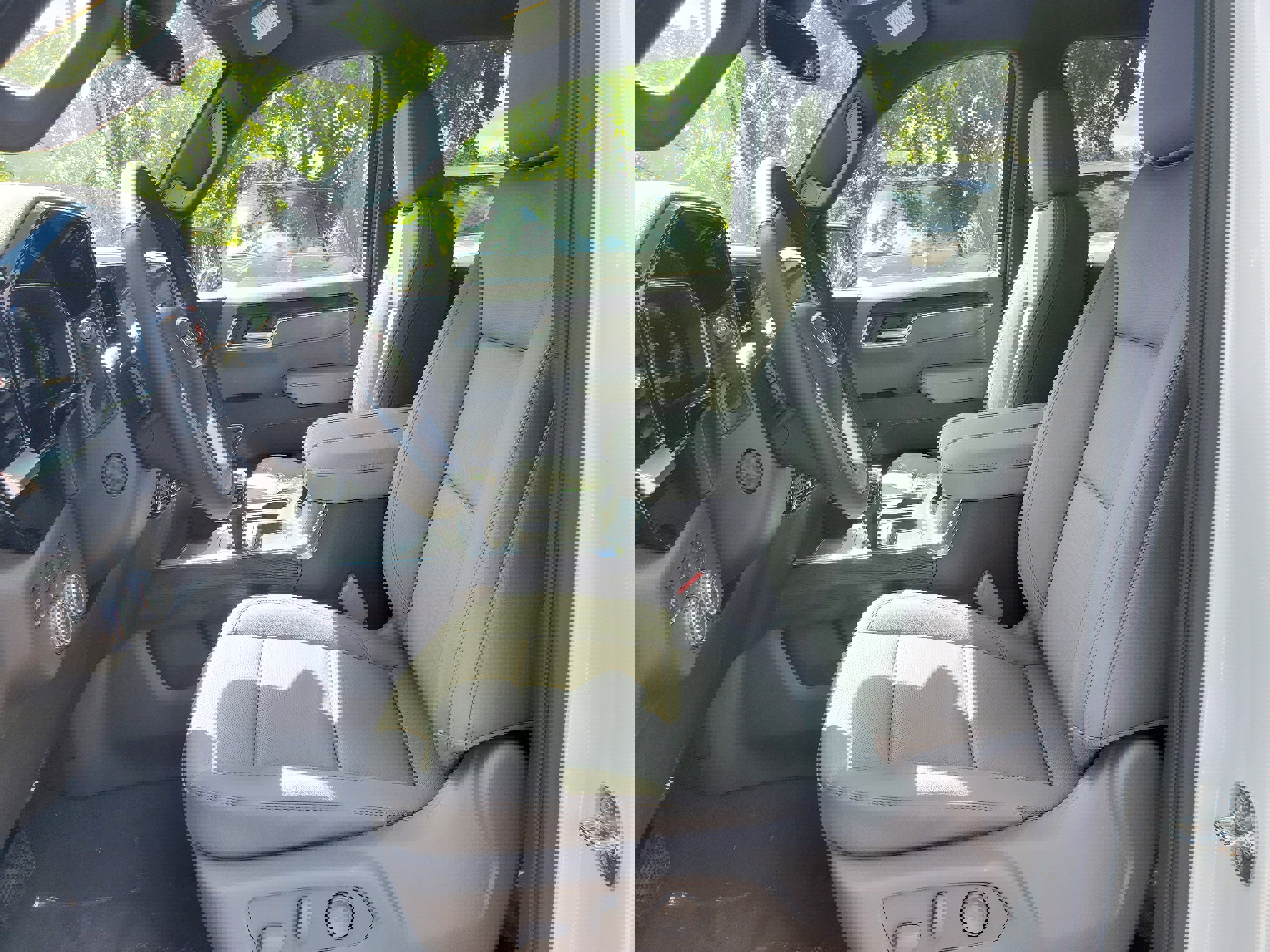 New 2026 GMC Sierra 1500 SLT w/ SLT Premium Package image 10