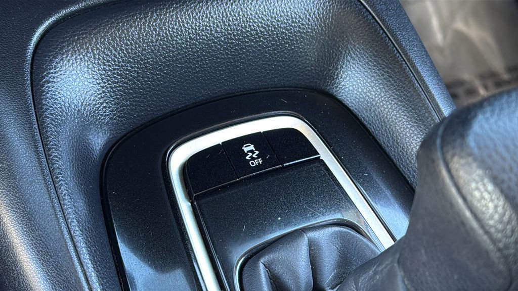 Used 2022 Toyota Corolla LE image 24