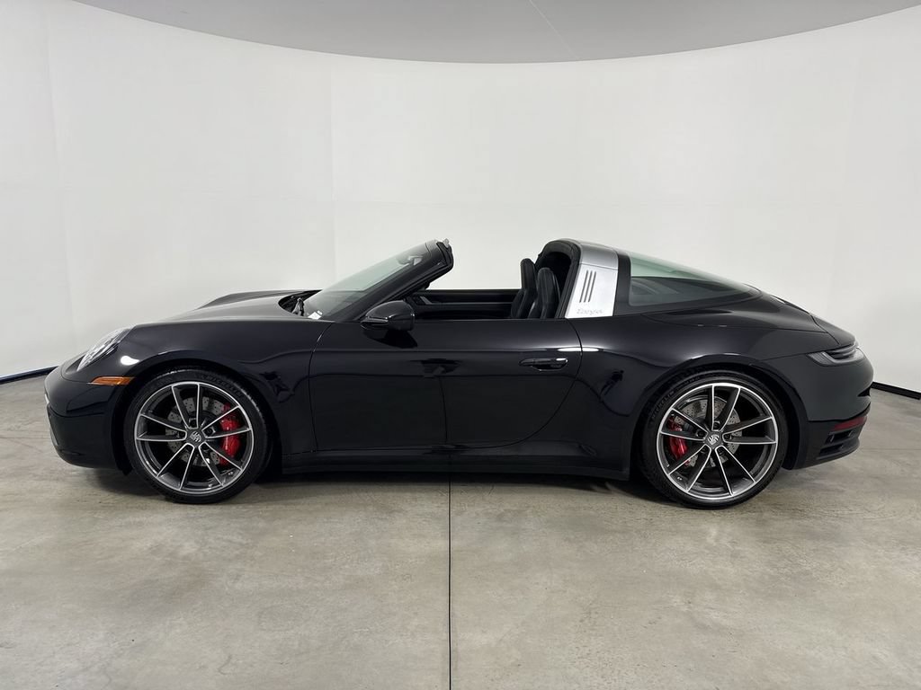 Certified 2023 Porsche 911 Targa 4S AWD/4WD image 2