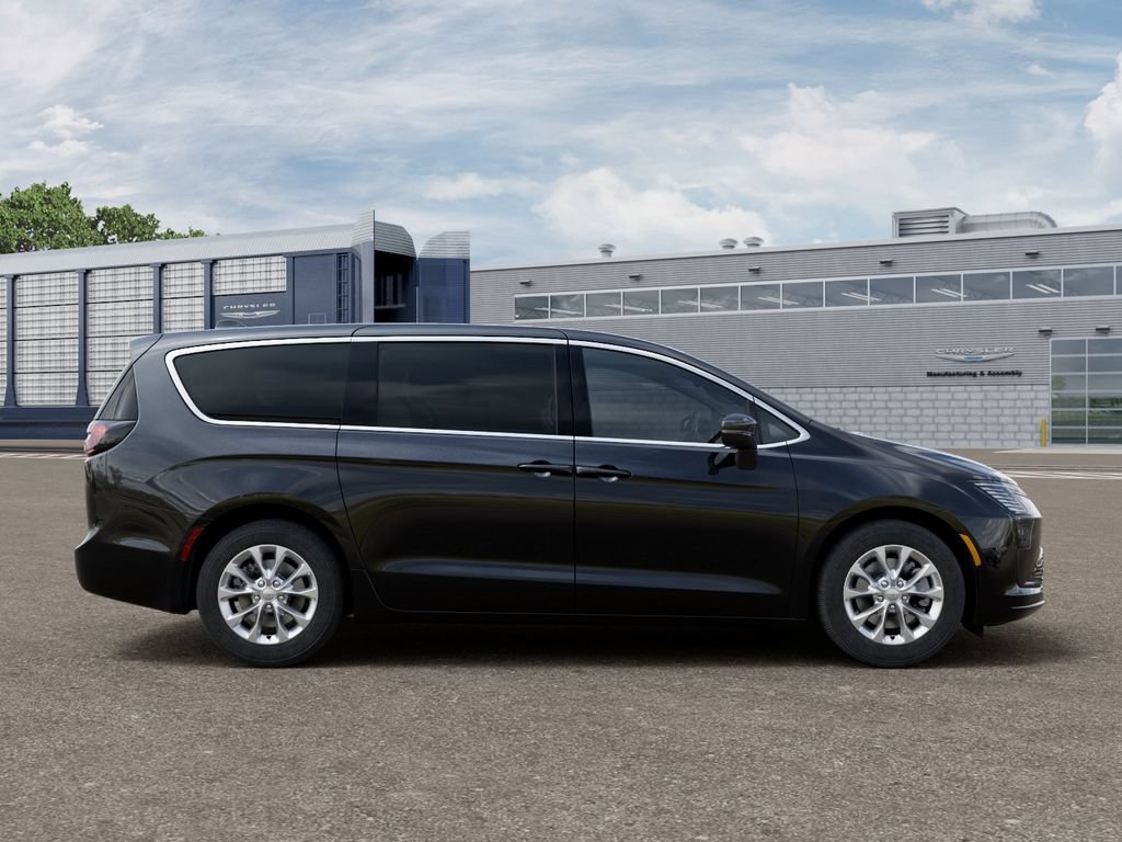 New 2027 Chrysler Pacifica Select AWD/4WD image 22