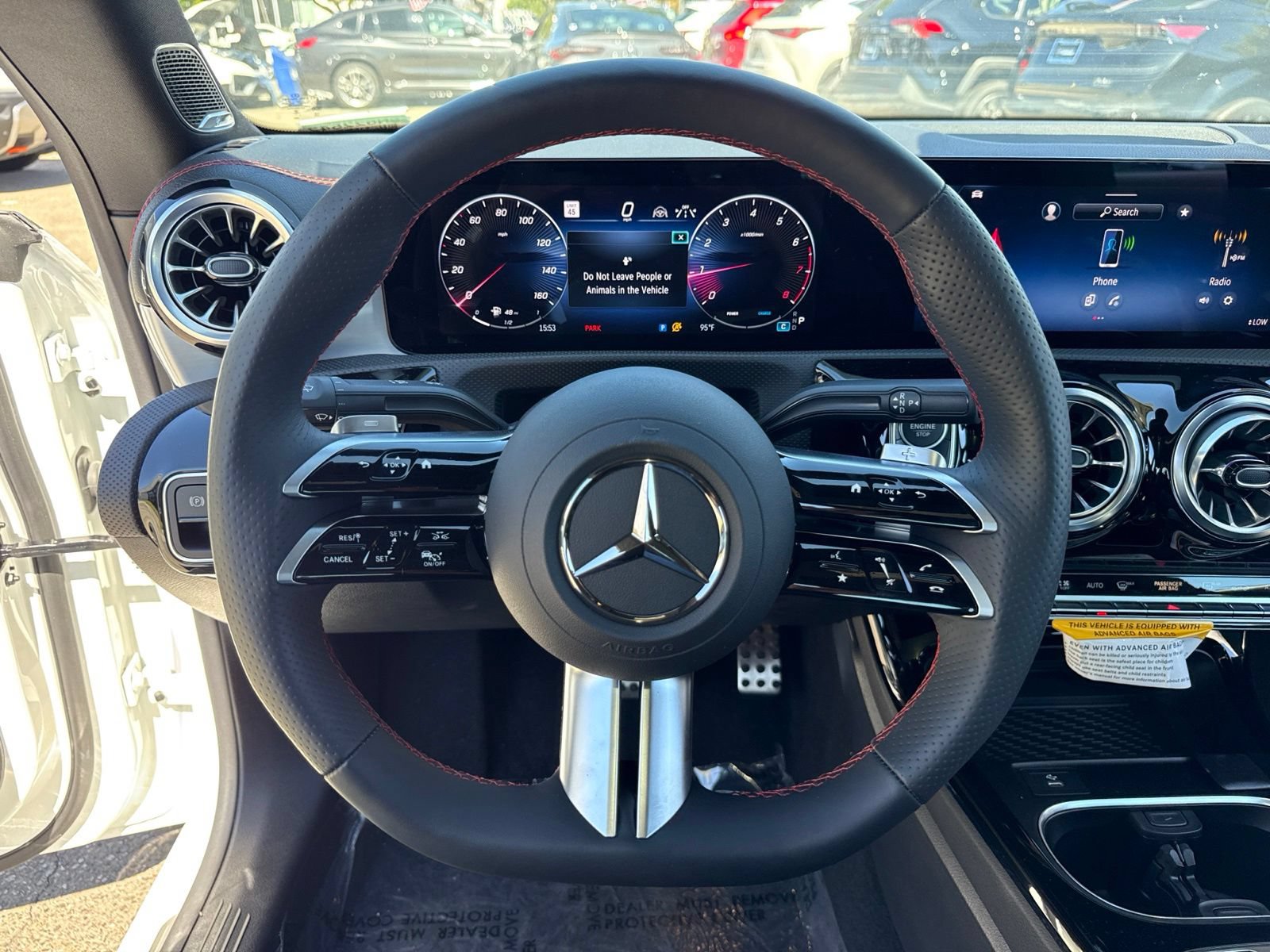 Used 2025 Mercedes-Benz CLA 250 4MATIC image 28