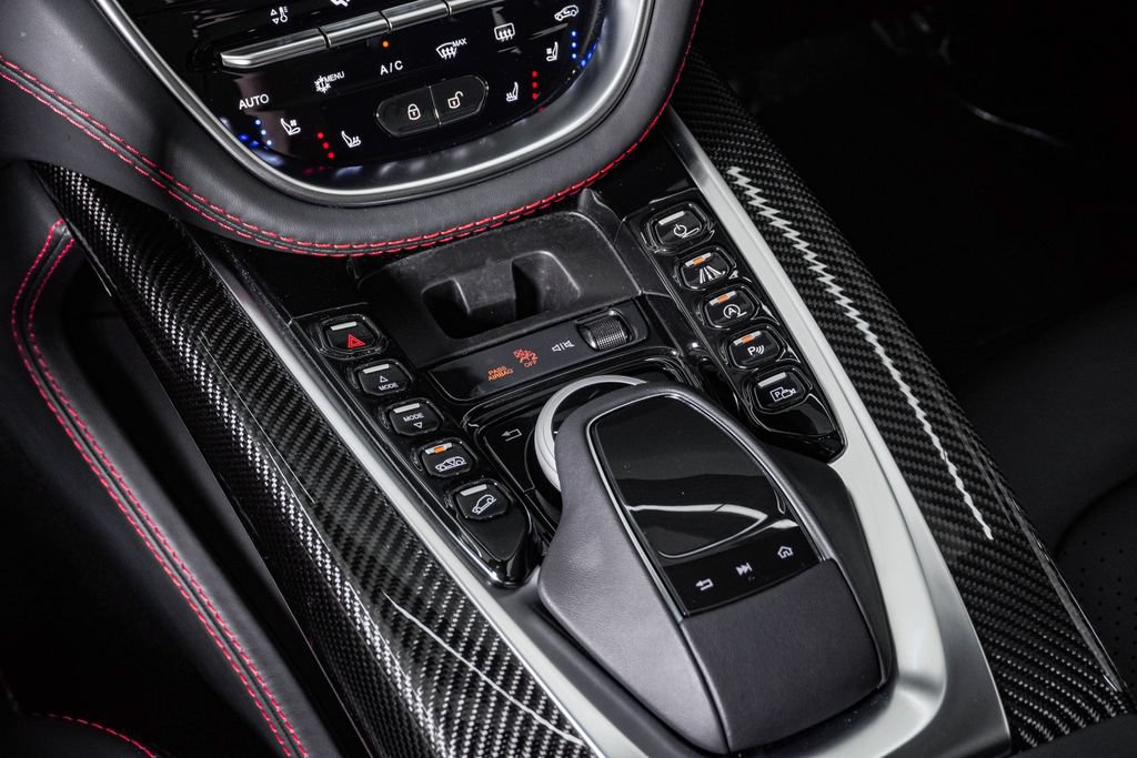 Used 2023 Aston Martin DBX AWD/4WD image 30