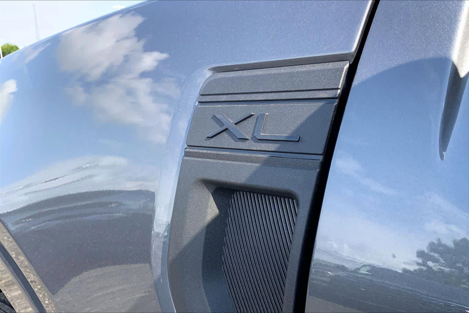 New 2026 Ford Maverick XL FWD image 15