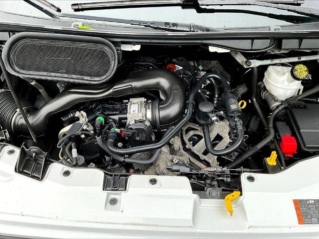 Used 2024 Ford Transit 250 148 Medium Roof Extended AWD image 31