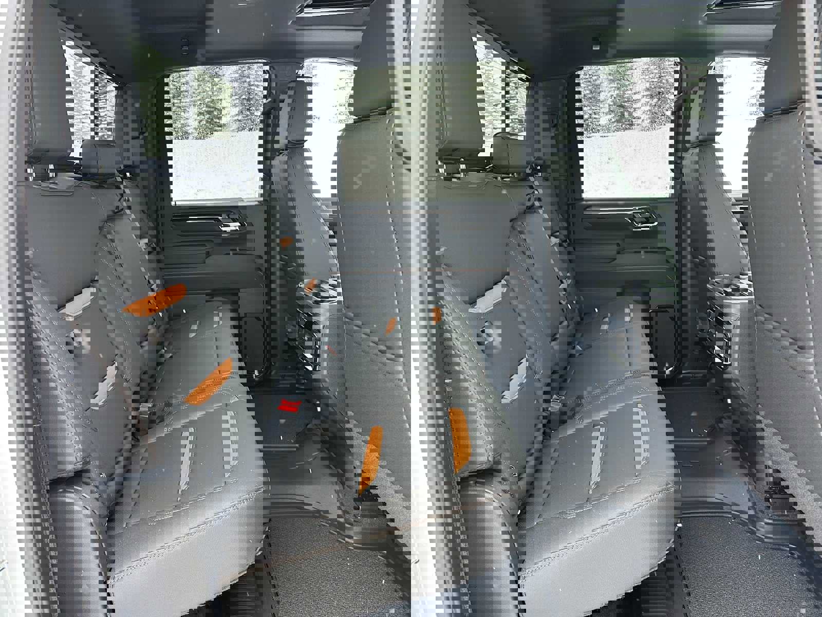 New 2026 GMC Sierra 2500 AT4 w/ AT4 Premium Plus Package image 12