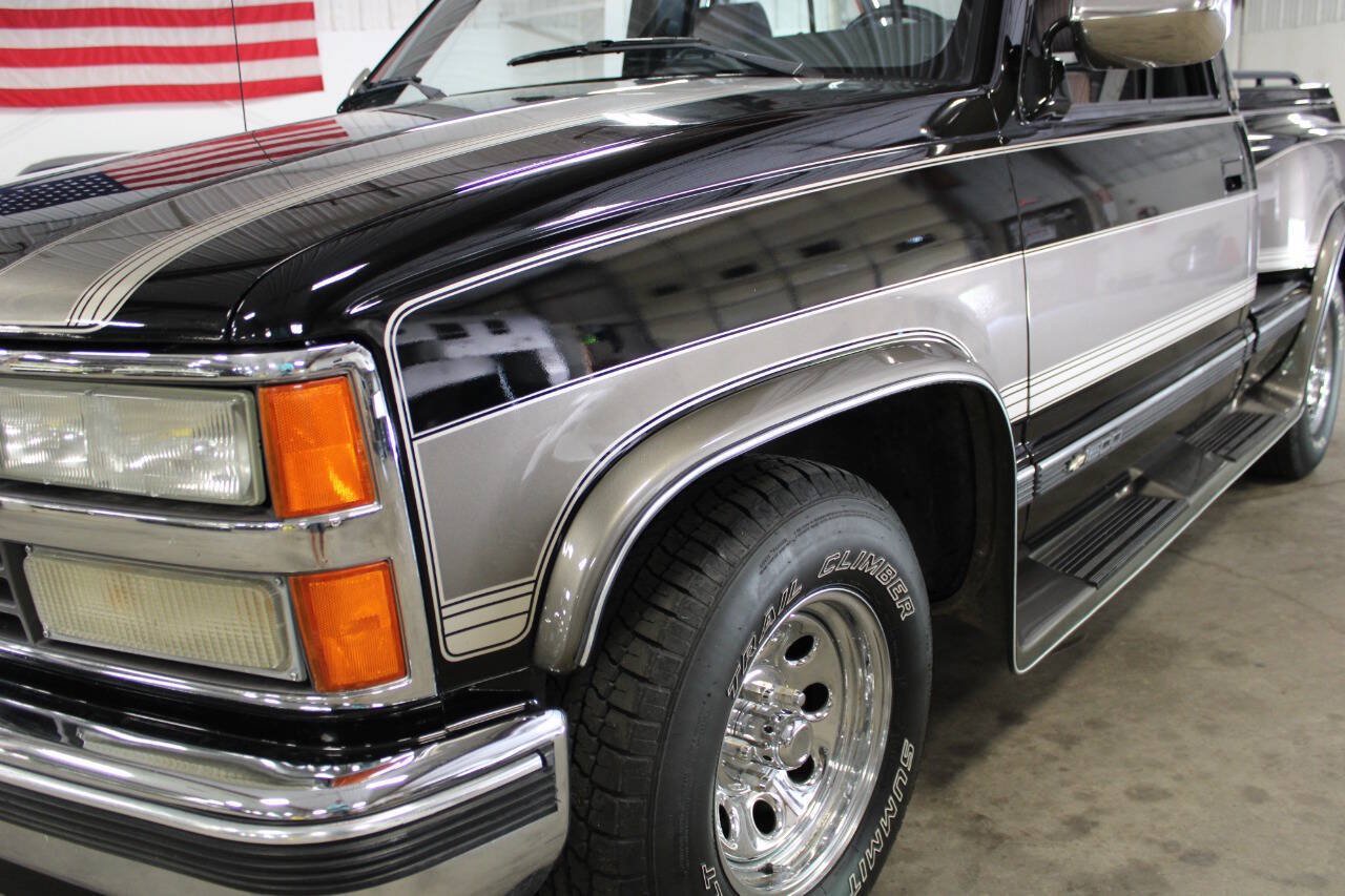 Used 1990 Chevrolet Silverado 1500 2WD Regular Cab image 10