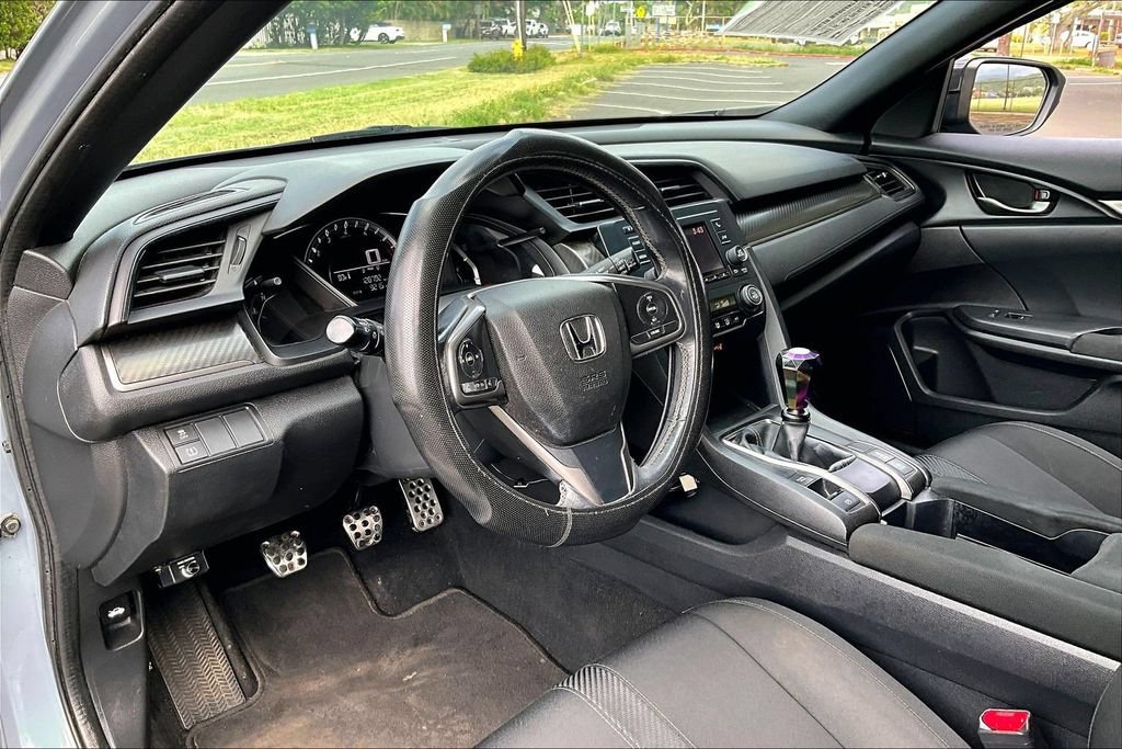 Used 2018 Honda Civic Sport image 13