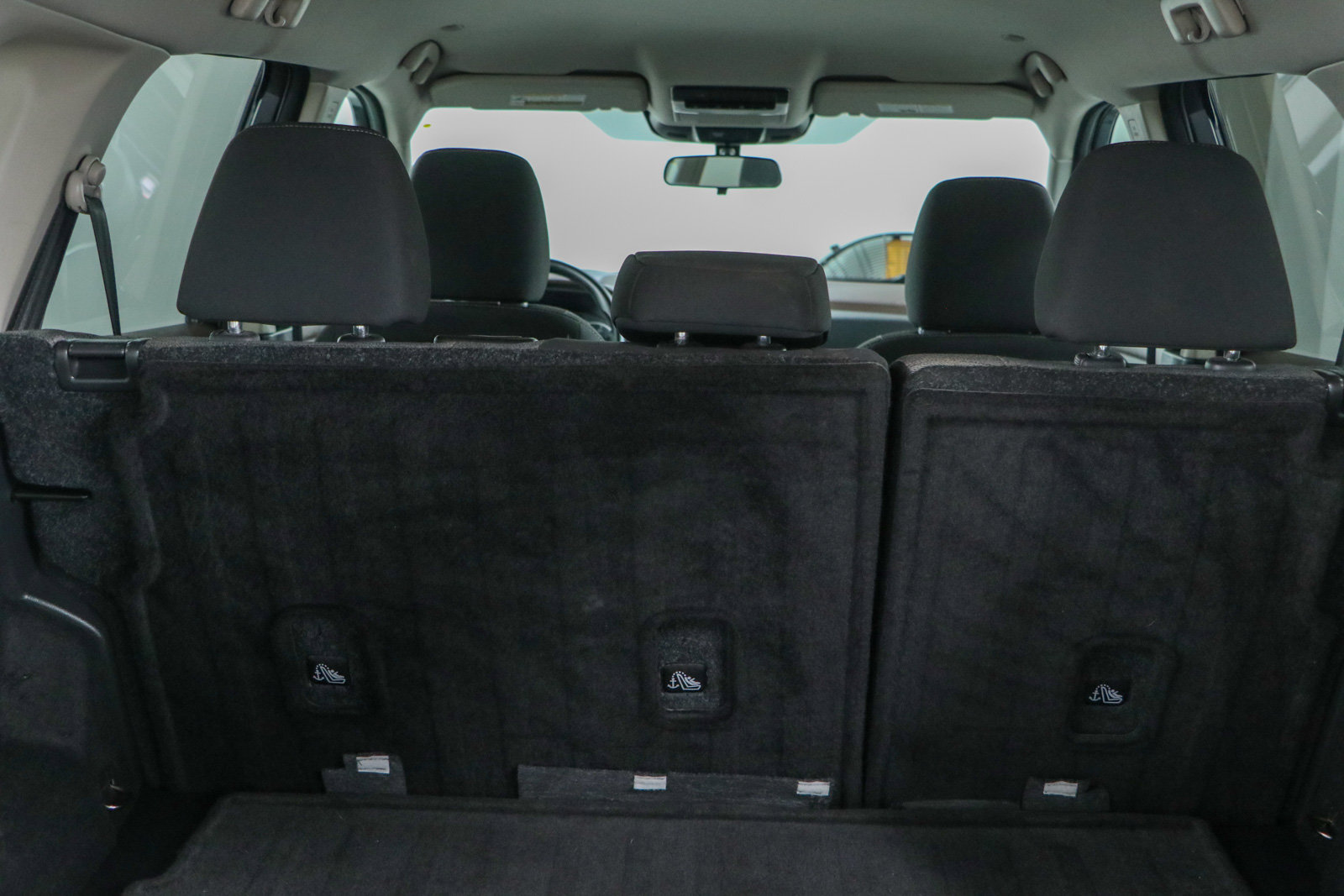 Used 2023 Nissan Rogue SV FWD image 28