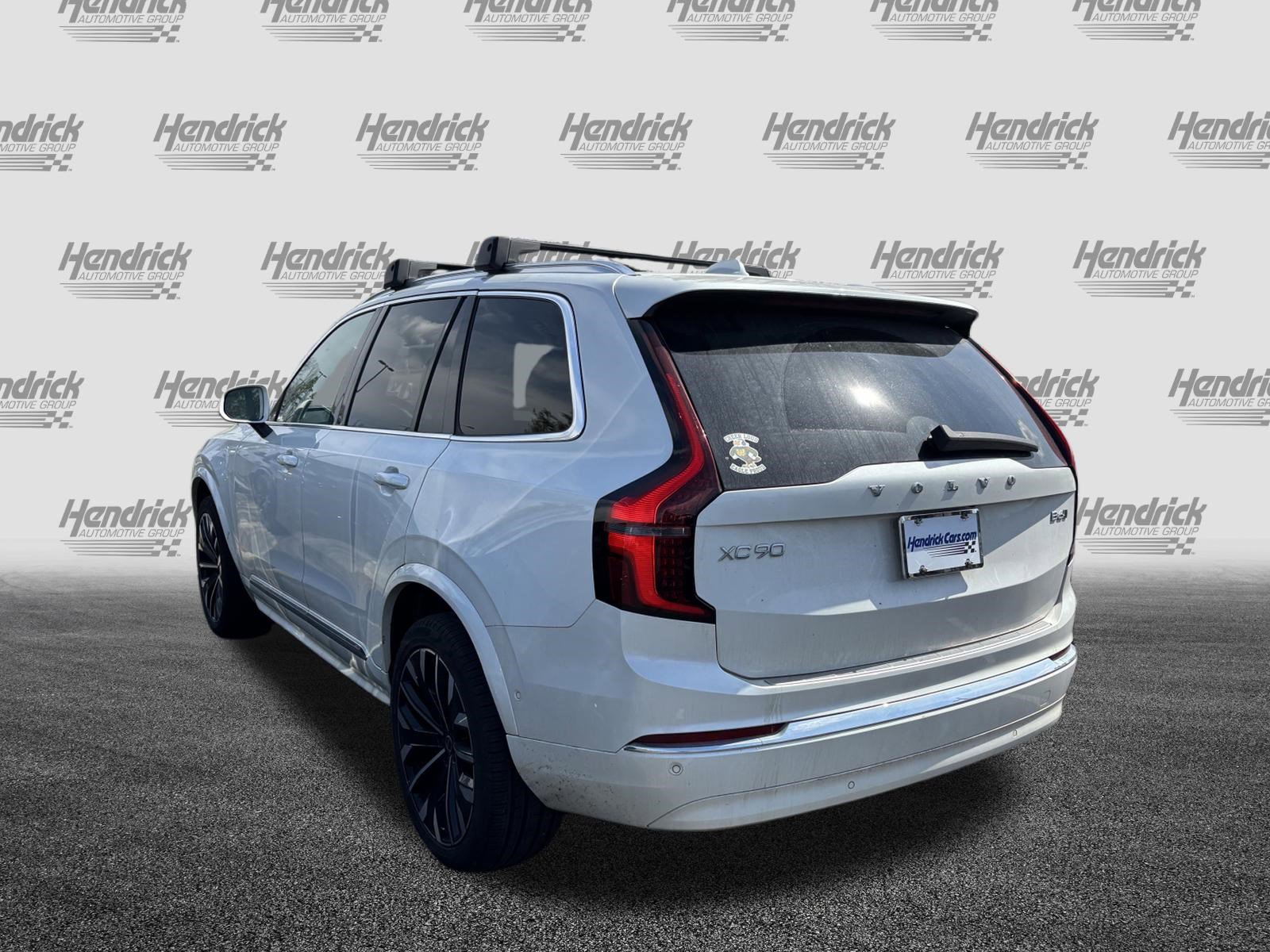 Used 2025 Volvo XC90 B6 Plus w/ Protection Package Premier image 8