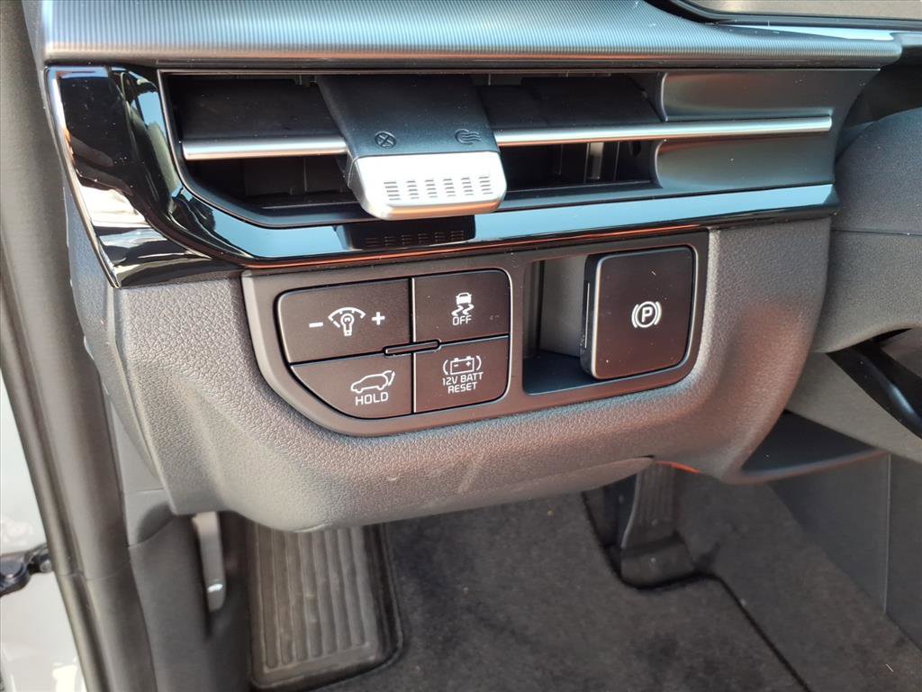 New 2026 Kia Sportage SX Prestige image 17