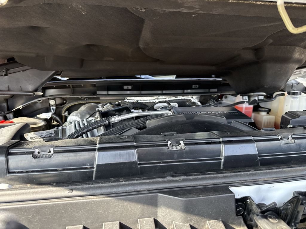 Certified 2024 GMC Sierra 2500 Denali Ultimate image 37