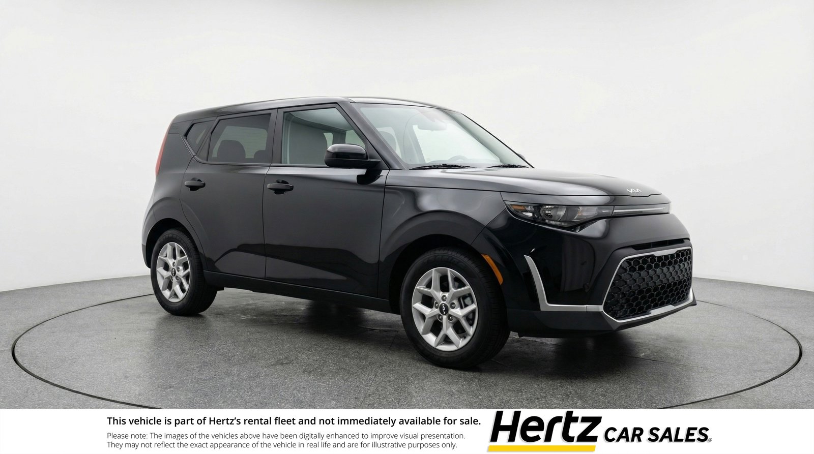 Used 2025 Kia Soul LX w/ LX Technology Package FWD image 1