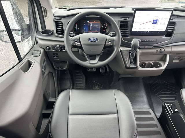 New 2026 Ford Transit 250 148 Medium Roof w/ Load Area Protection Package RWD image 7