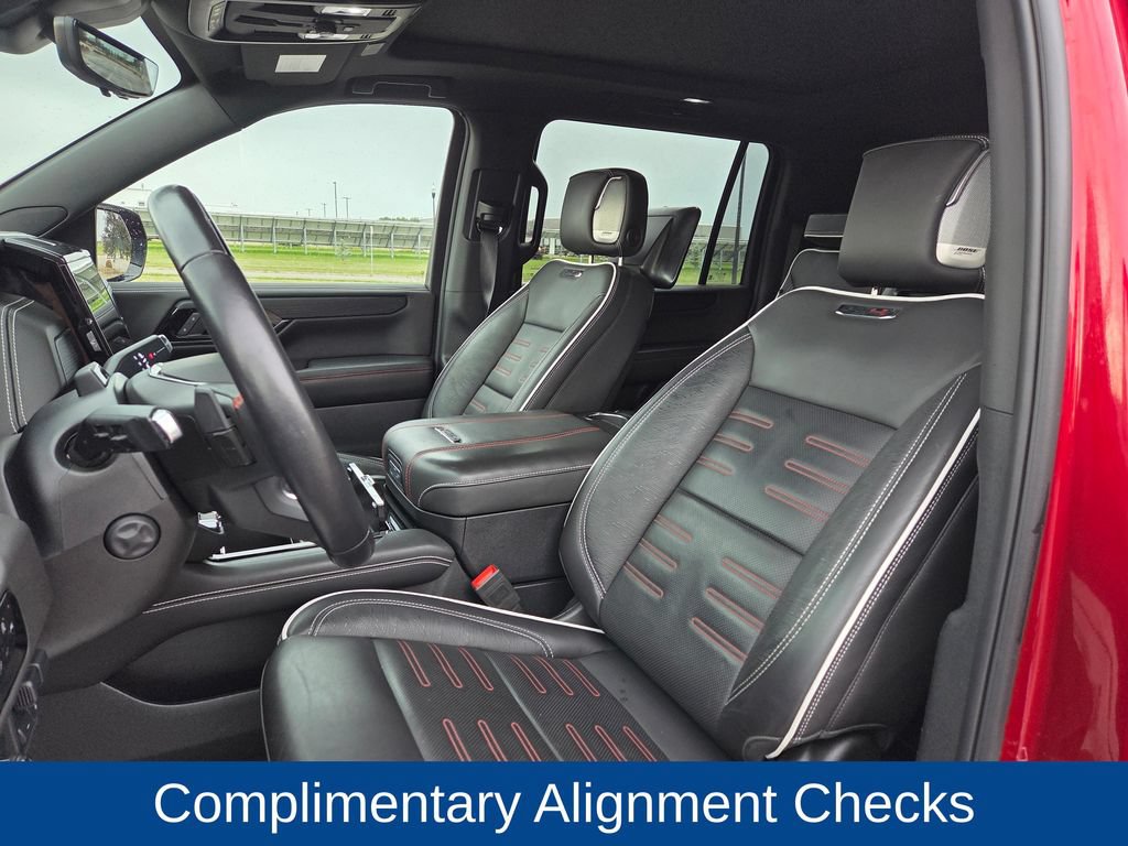 Used 2025 GMC Yukon XL AT4 Ultimate AWD/4WD image 6