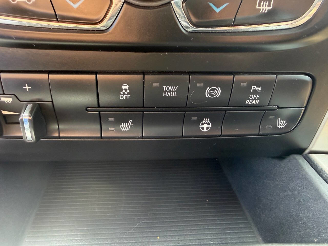 Used 2017 RAM 3500 Big Horn AWD/4WD image 25