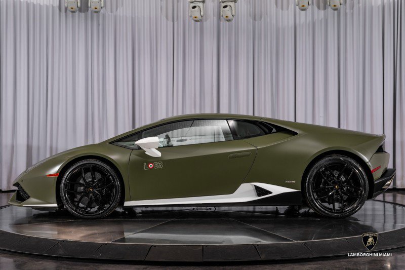 Used 2017 Lamborghini Huracan LP 610-4 Avio image 10