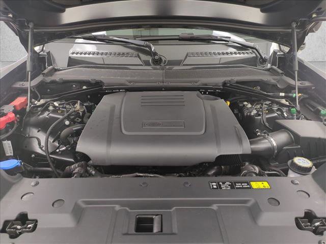 New 2026 Land Rover Defender 110 S AWD/4WD image 17