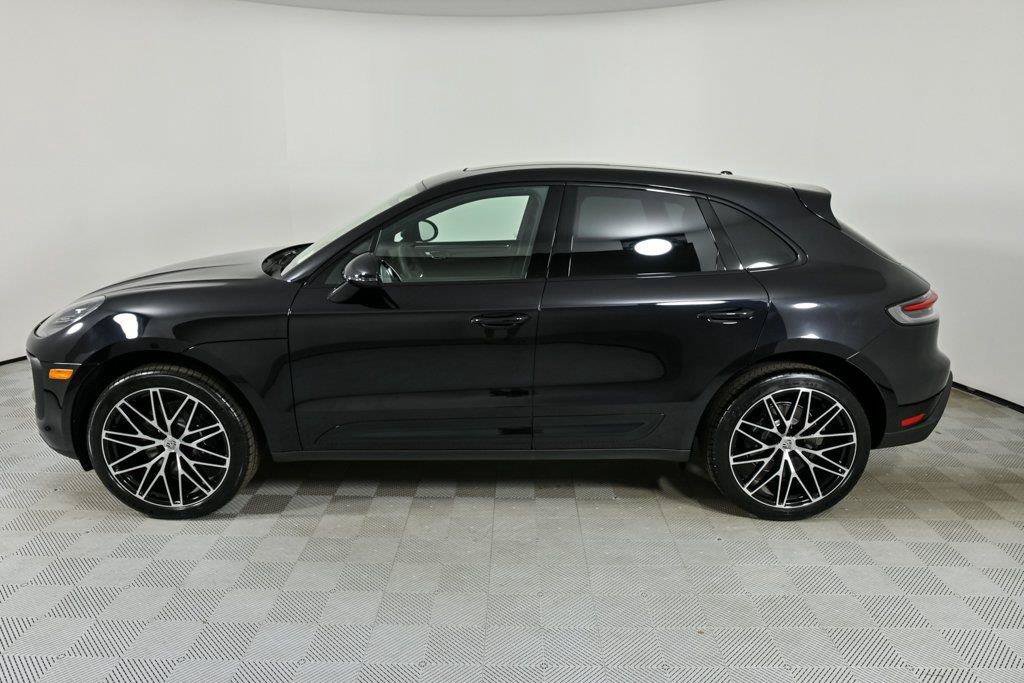 New 2026 Porsche Macan AWD/4WD image 2