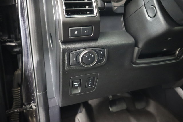 Certified 2020 Ford Expedition Max Limited w/ Equipment Group 302A AWD/4WD image 37