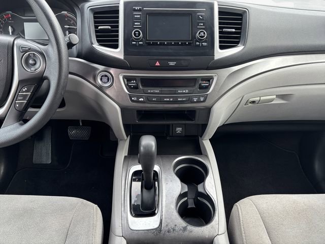 Used 2018 Honda Pilot LX image 11