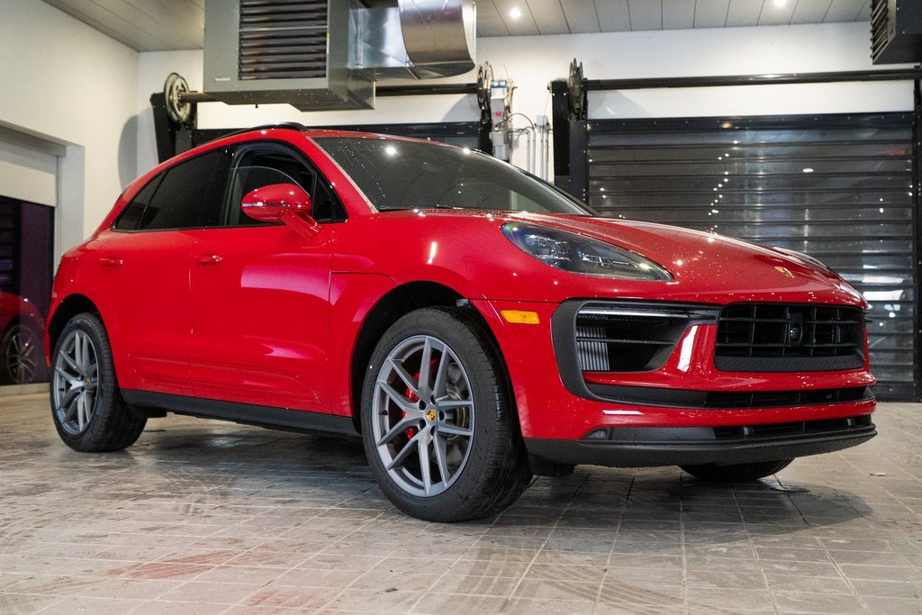New 2026 Porsche Macan S image 8
