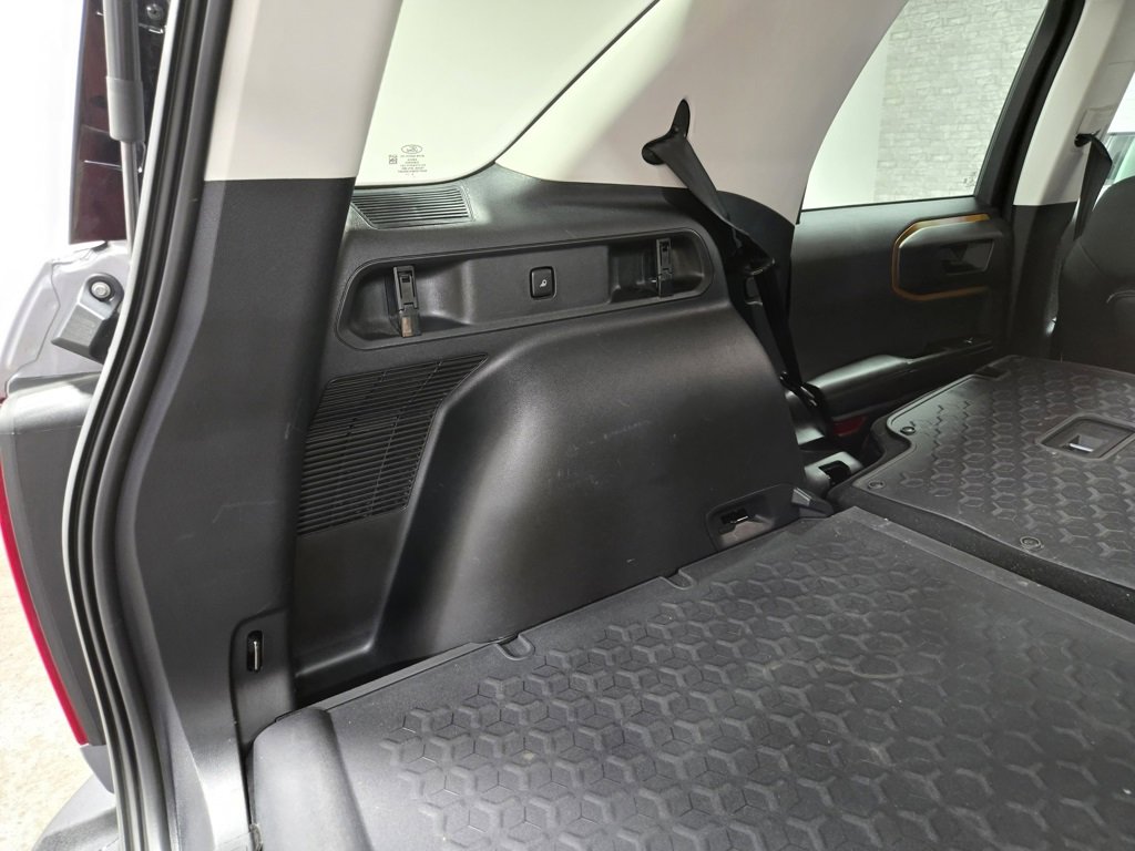 Used 2023 Ford Bronco Sport Badlands image 47