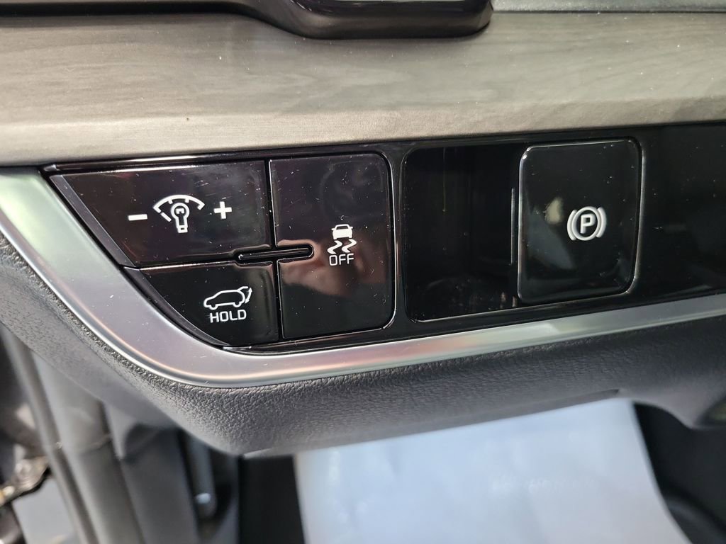 Used 2023 Kia Sportage X-Line w/ X-Line Premium Package AWD/4WD image 36