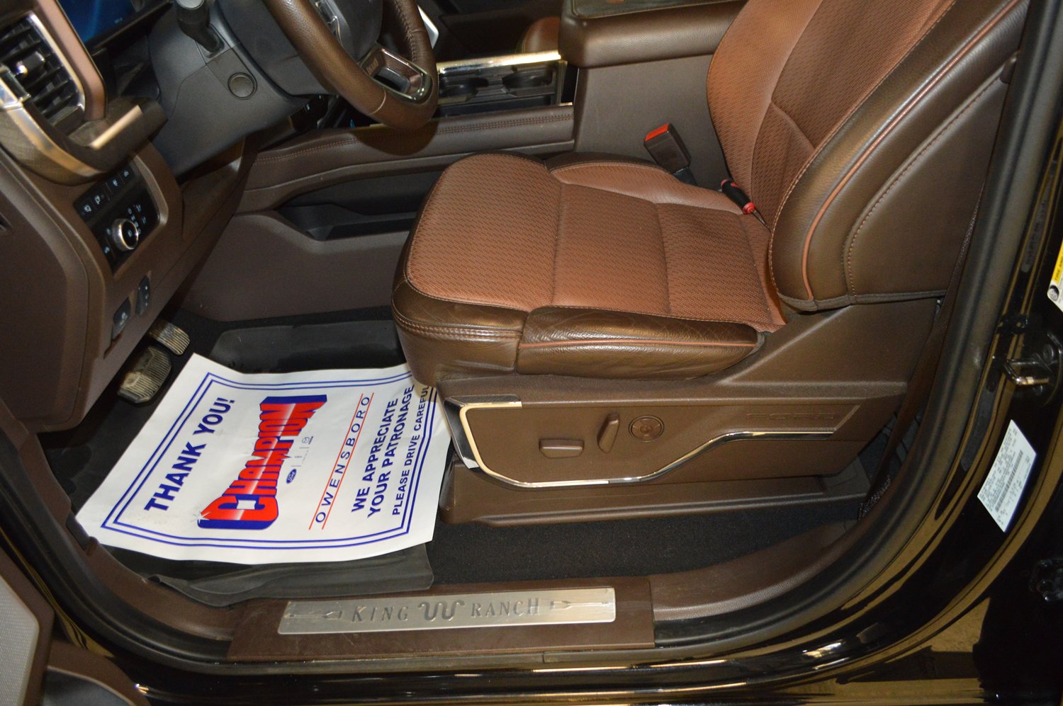 Used 2024 Ford F250 King Ranch w/ Chrome Package AWD/4WD image 15