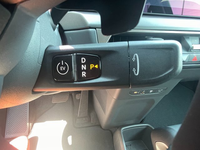 New 2026 Kia EV9 Wind image 18