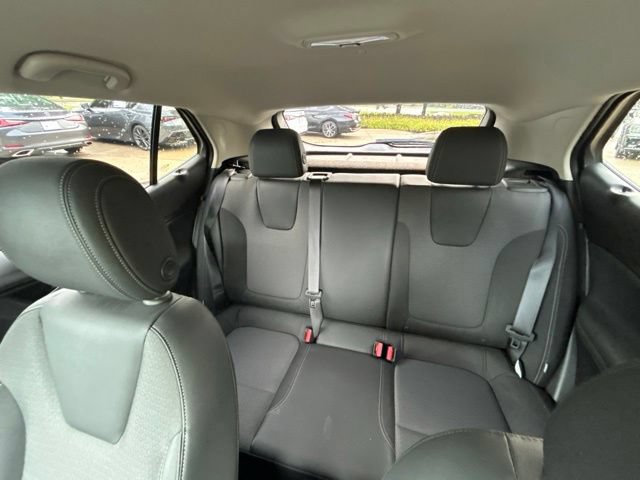 Used 2023 Buick Encore GX Preferred w/ Cold Weather Comfort Package AWD/4WD image 22
