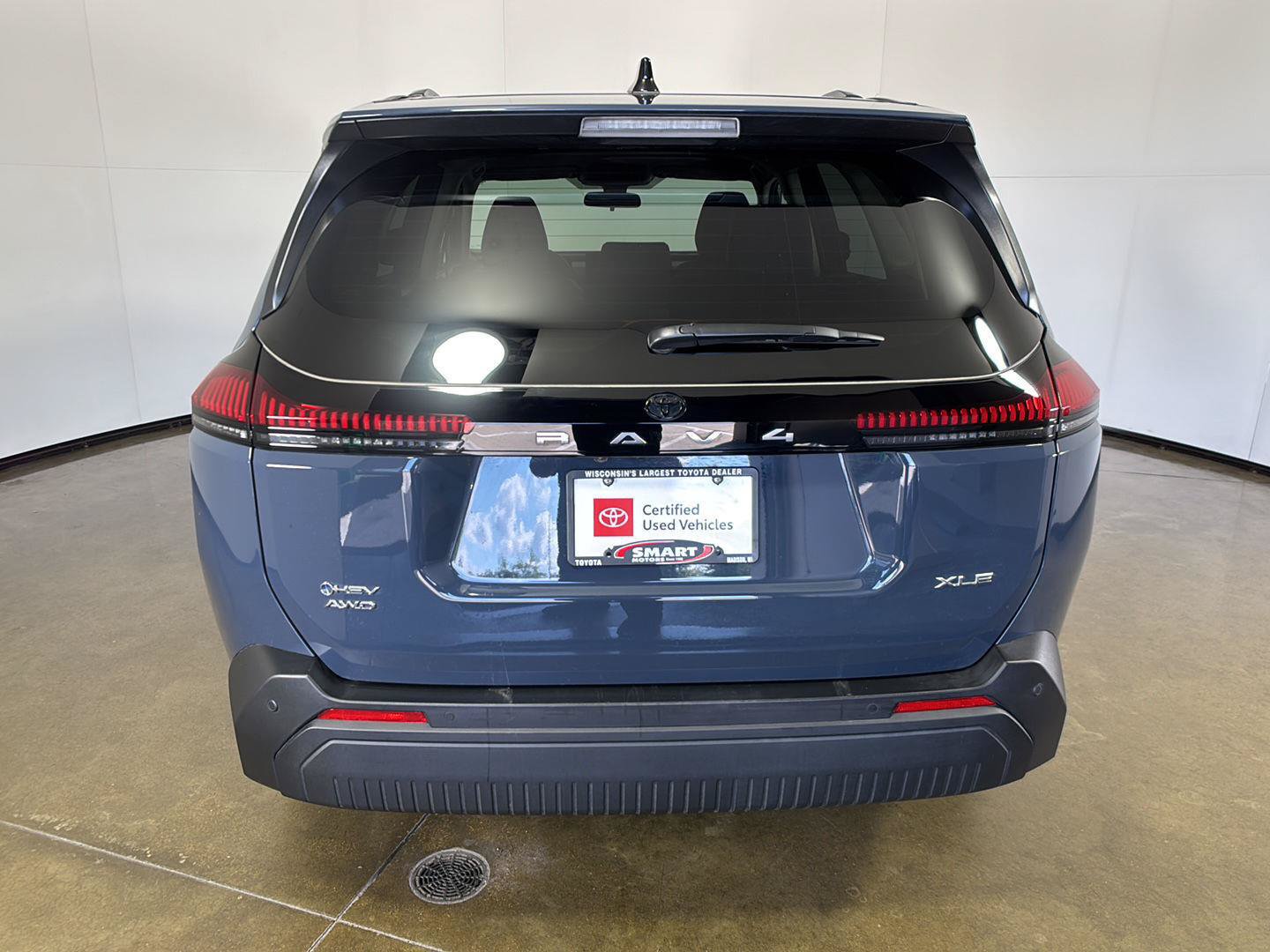 Used 2026 Toyota RAV4 XLE Premium AWD/4WD image 11