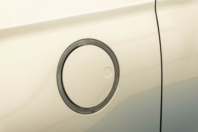 Used 2018 Ford Fusion Energi Platinum image 18