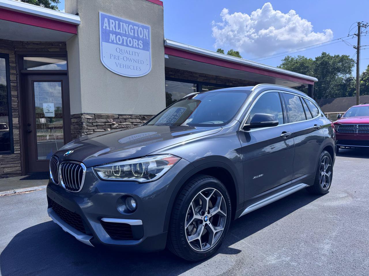 Used 2016 BMW X1 xDrive28i AWD/4WD image 2