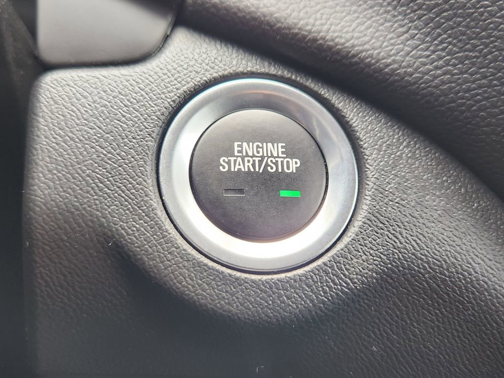 Used 2023 Chevrolet Equinox LT AWD/4WD image 12