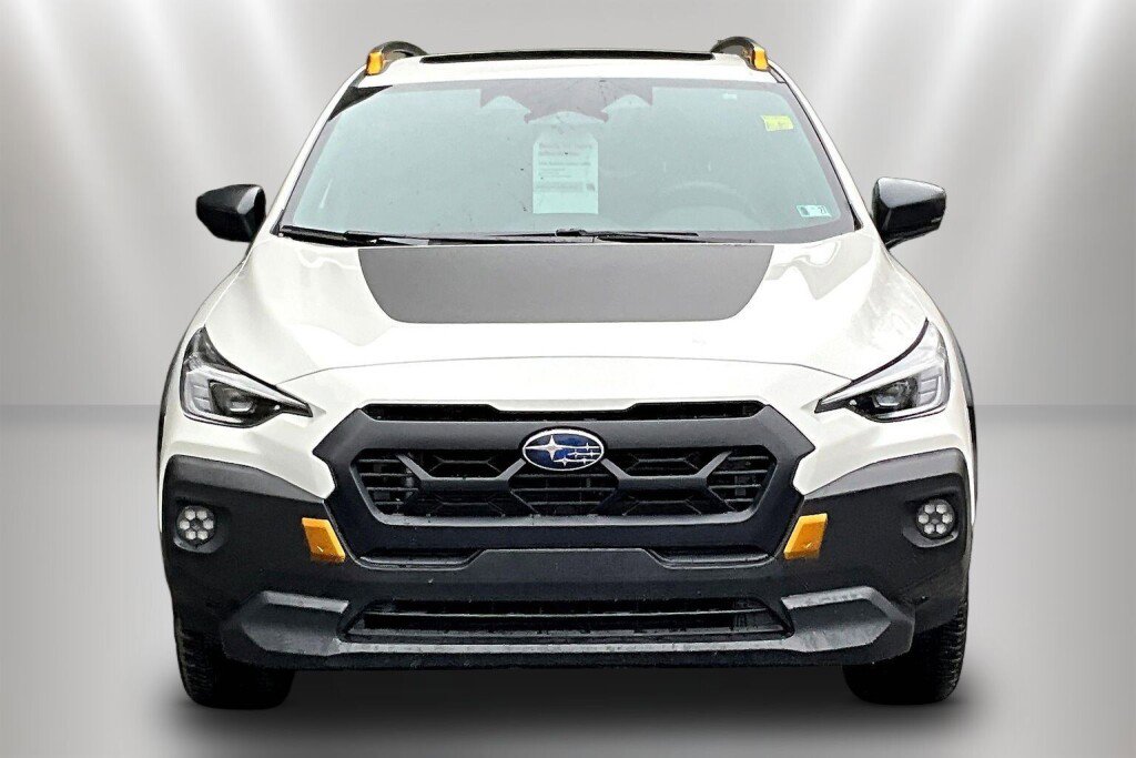 Certified 2024 Subaru Crosstrek 2.5i Wilderness AWD/4WD image 2