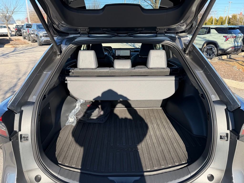 Used 2025 Toyota bZ4X AWD image 19