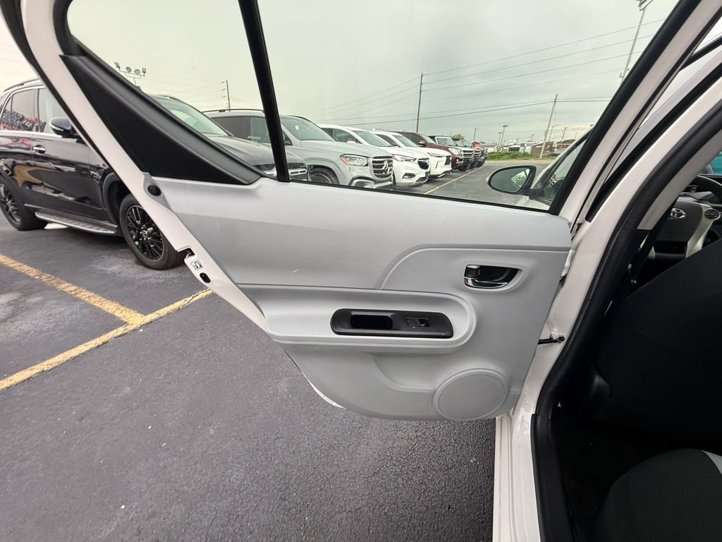 Used 2013 Toyota Prius C Two FWD image 18