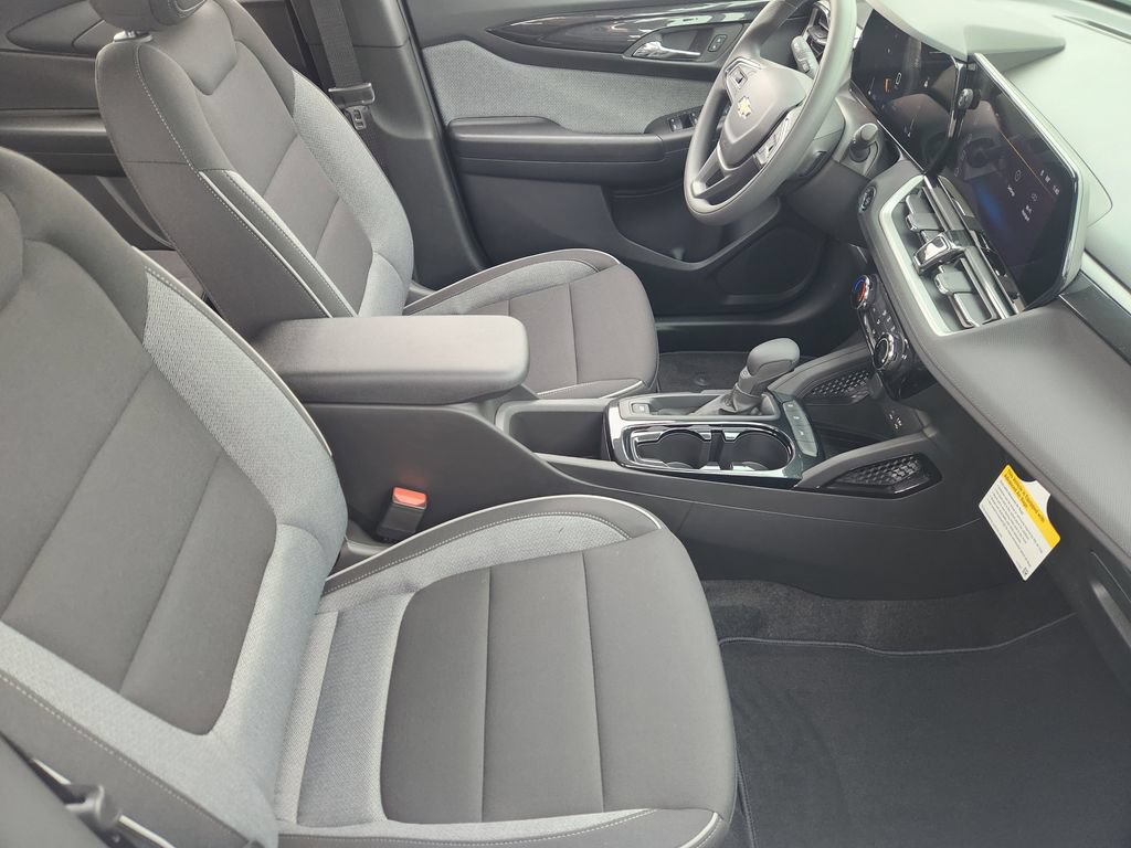 New 2026 Chevrolet TrailBlazer LT FWD image 11
