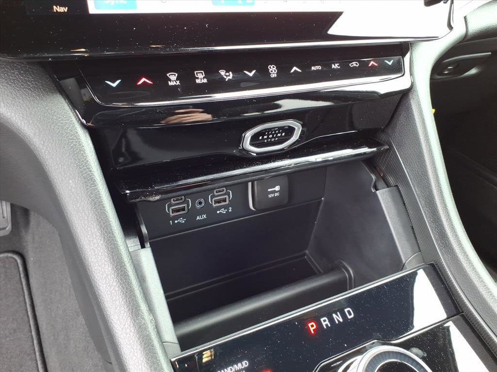 New 2026 Jeep Grand Cherokee Limited image 14