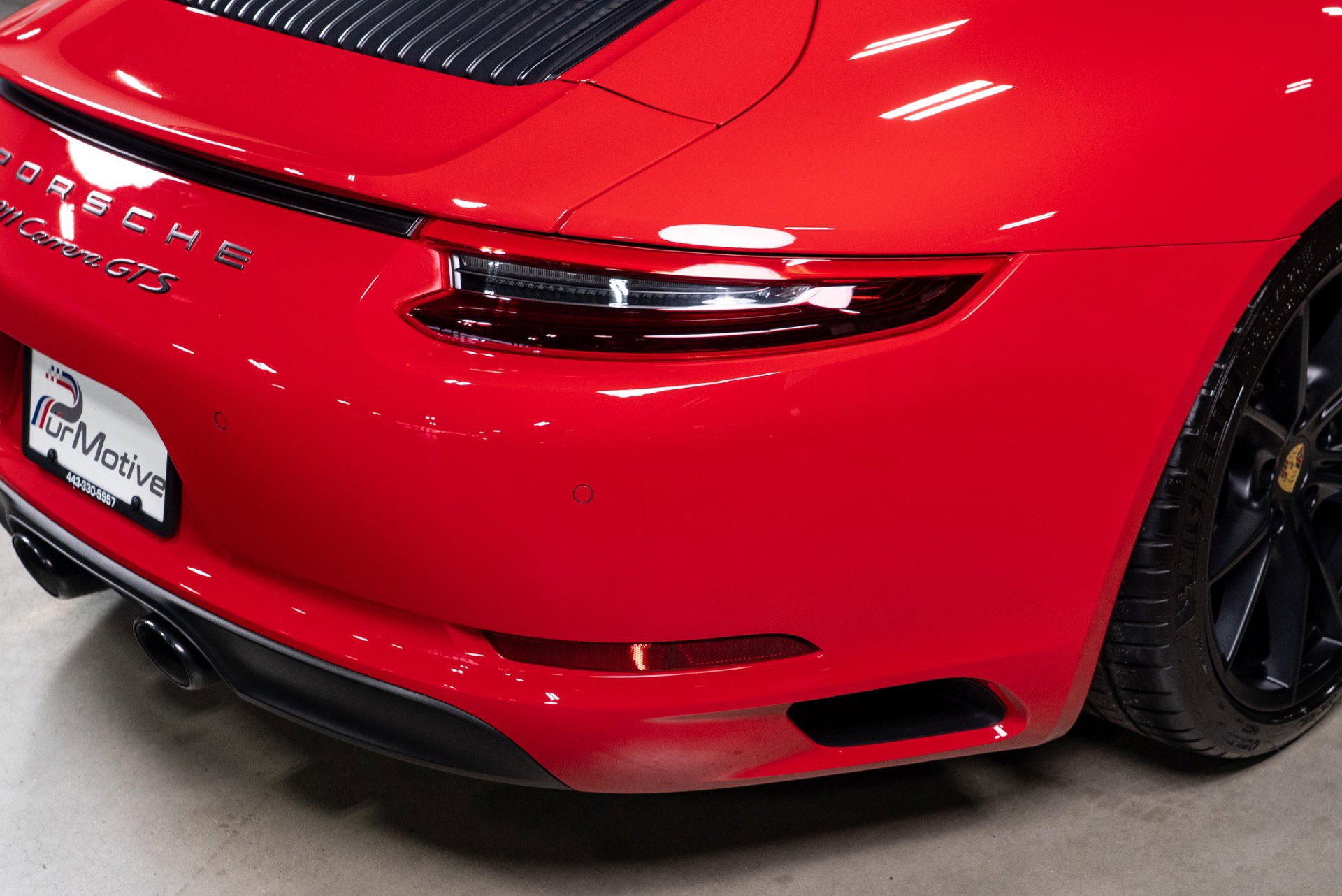 Used 2017 Porsche 911 Carrera GTS image 32