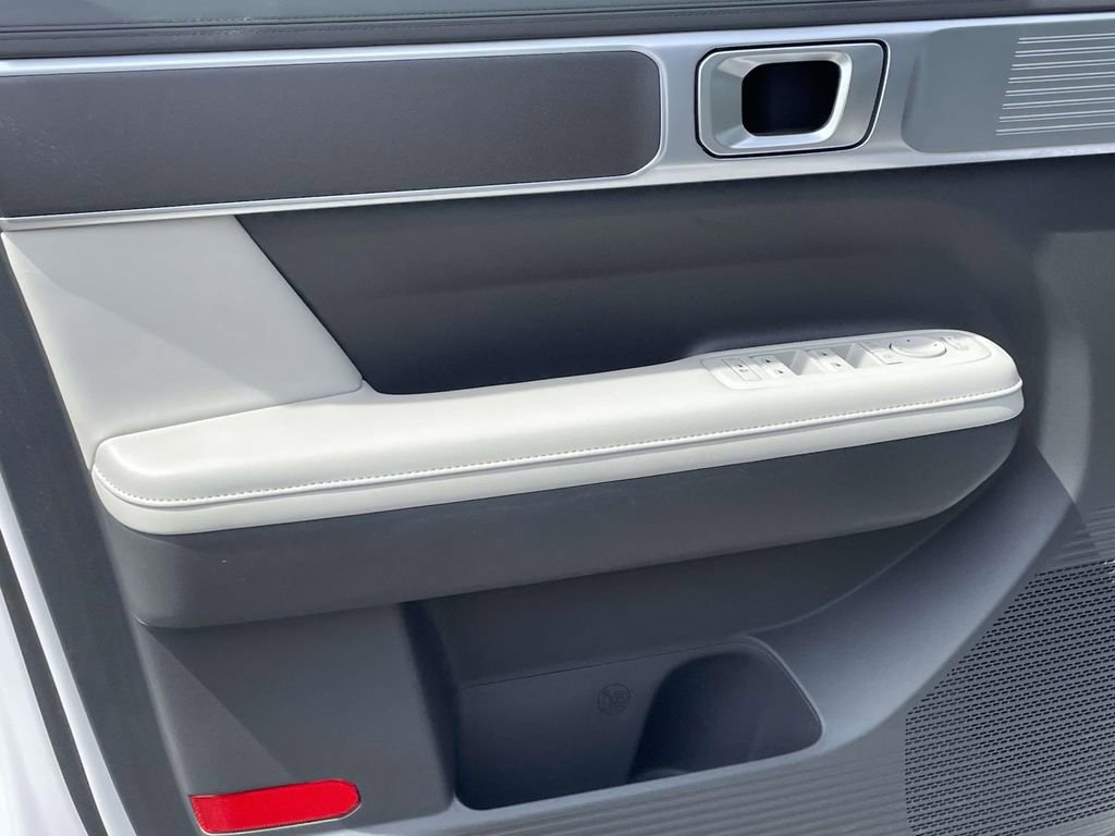 Used 2024 Hyundai Santa Fe SEL image 14