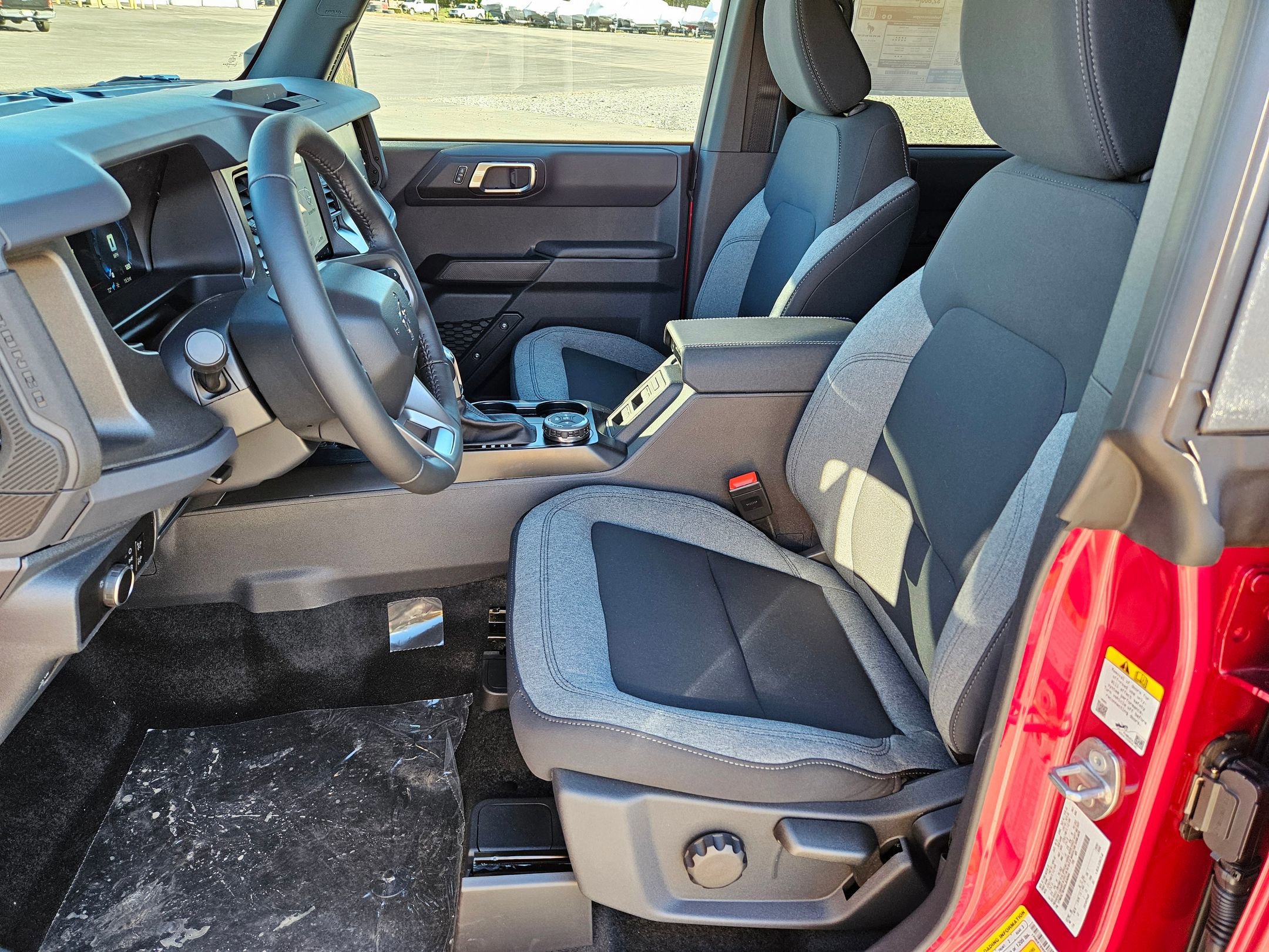 New 2025 Ford Bronco Big Bend image 4