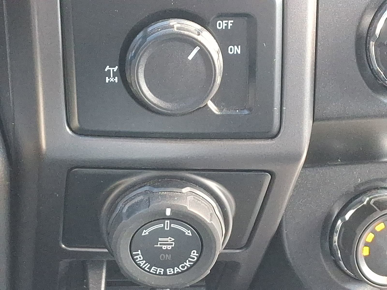 Used 2019 Ford F150 XLT w/ Equipment Group 302A Luxury image 24