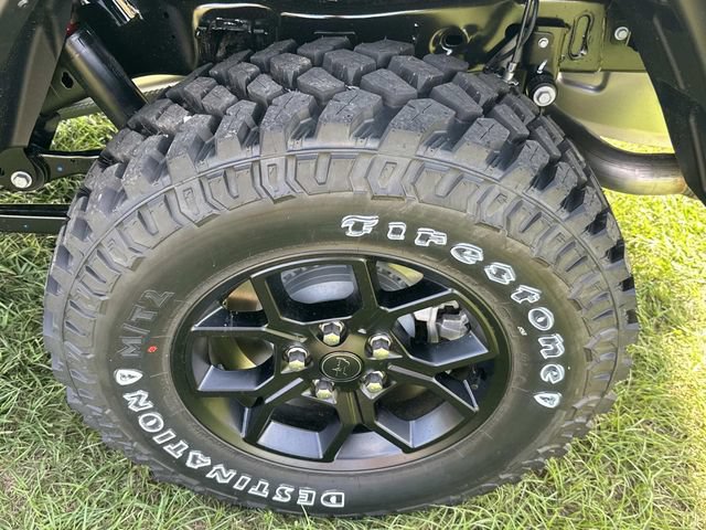 New 2026 Jeep Gladiator Sport AWD/4WD image 18