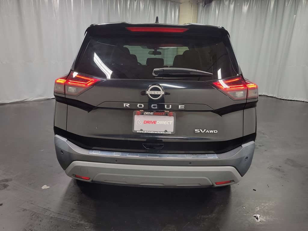 Used 2023 Nissan Rogue SV AWD/4WD image 7