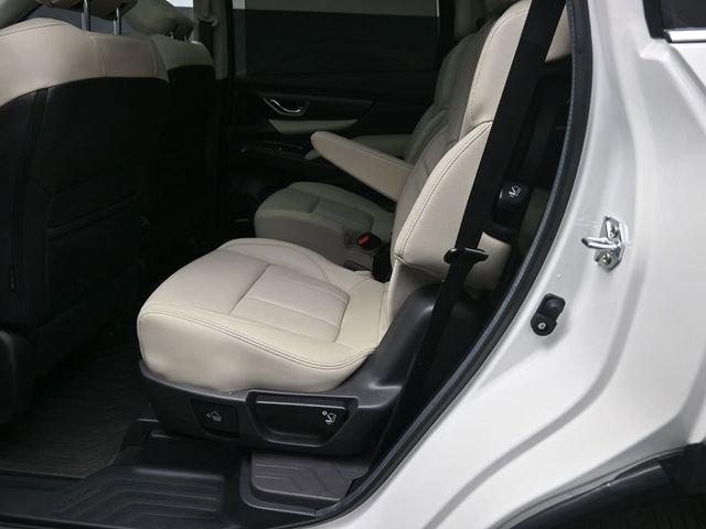 Used 2025 Subaru Ascent Limited w/ Popular Package #1 image 21