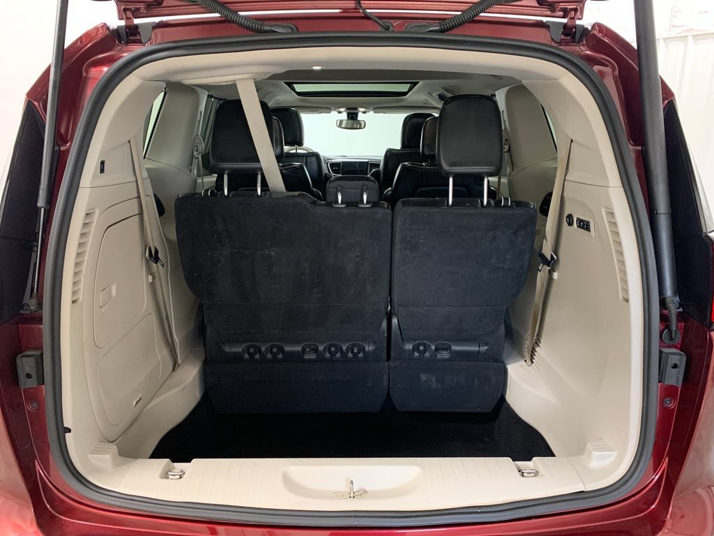 Used 2019 Chrysler Pacifica Limited FWD image 23