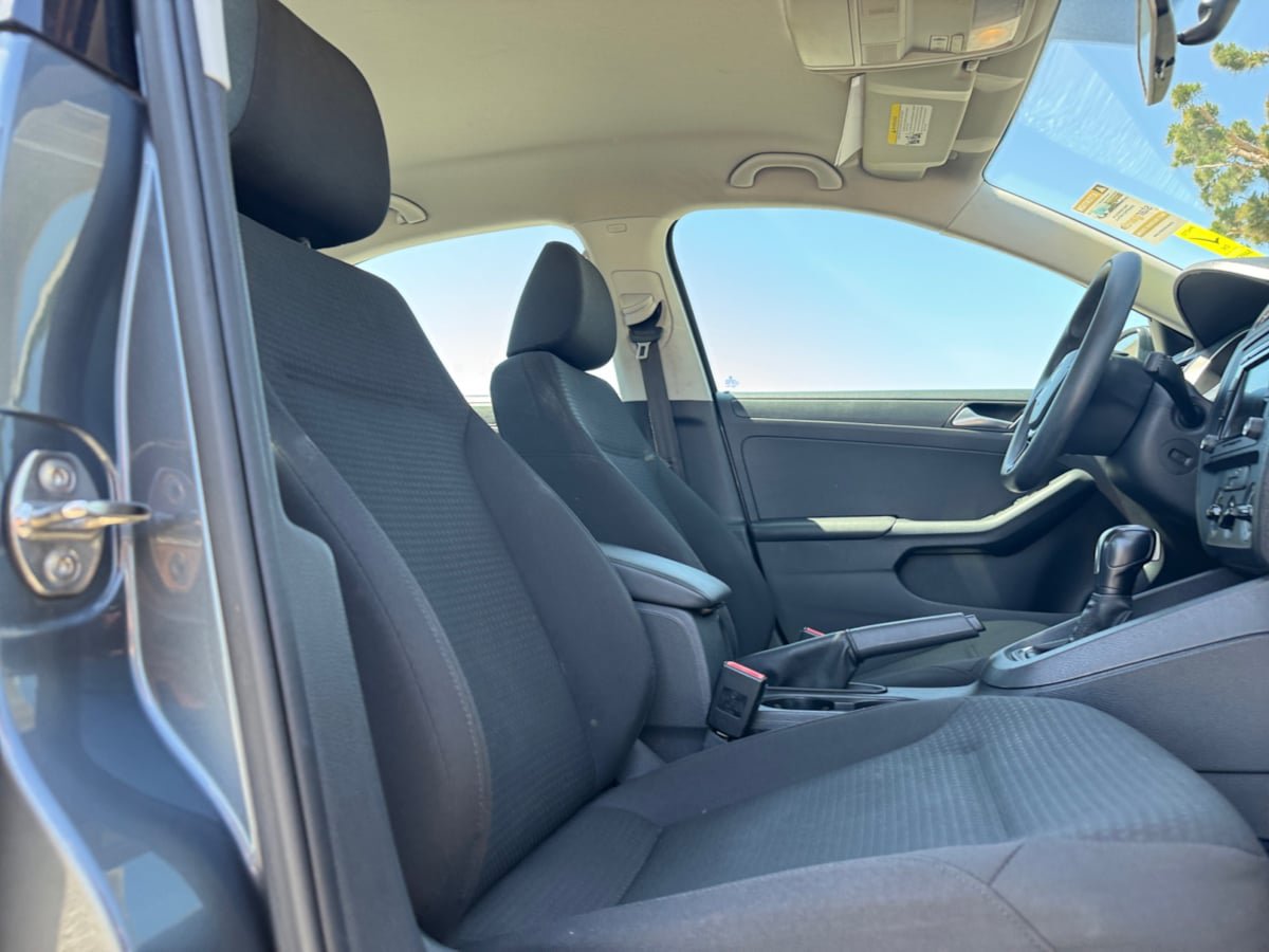 Used 2015 Volkswagen Jetta S FWD image 19