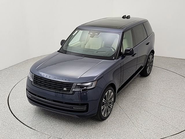 New 2026 Land Rover Range Rover Long Wheelbase SE AWD/4WD image 13